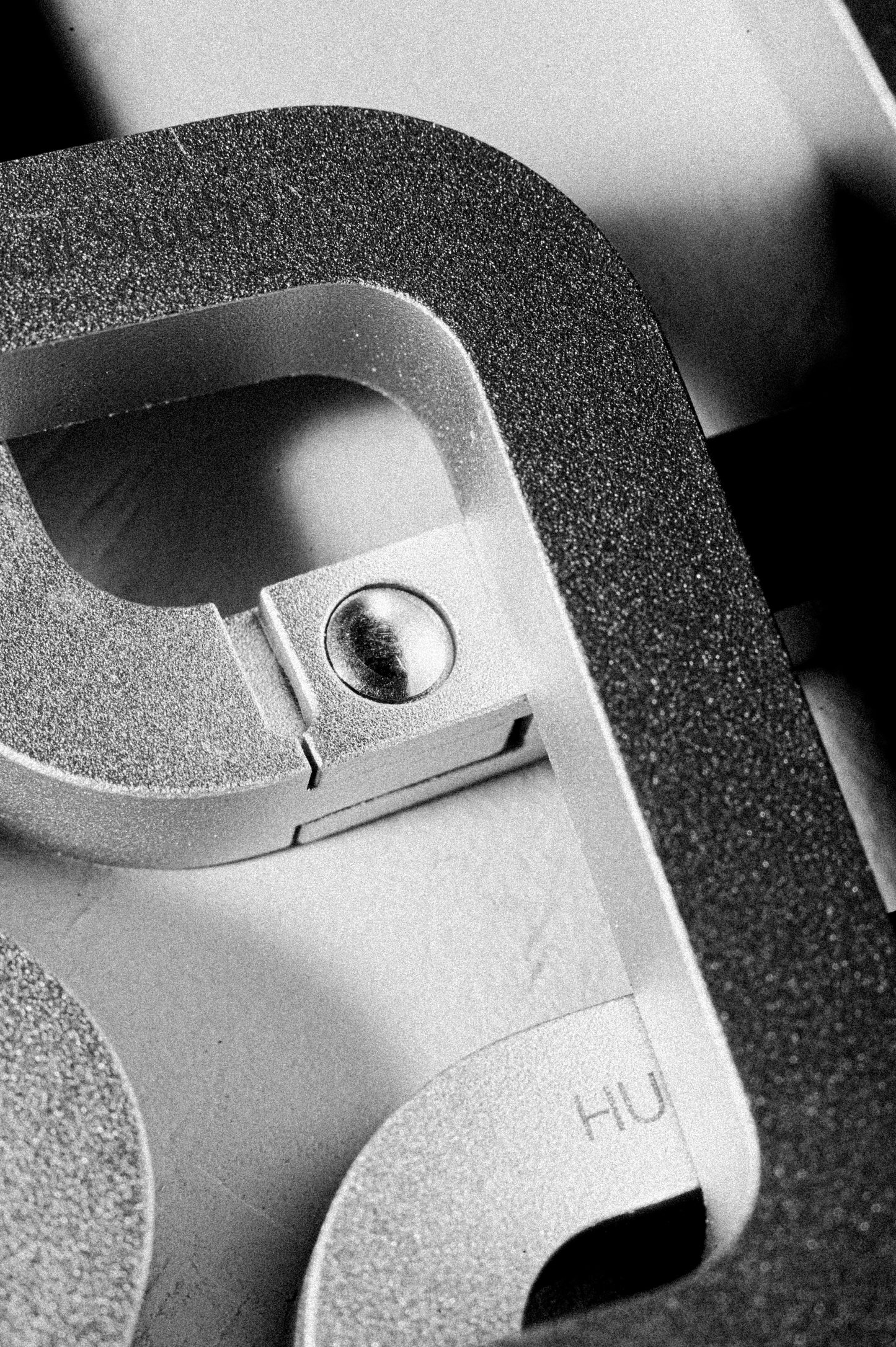 HUMAN™ Universal Carabiner Silver Anodized